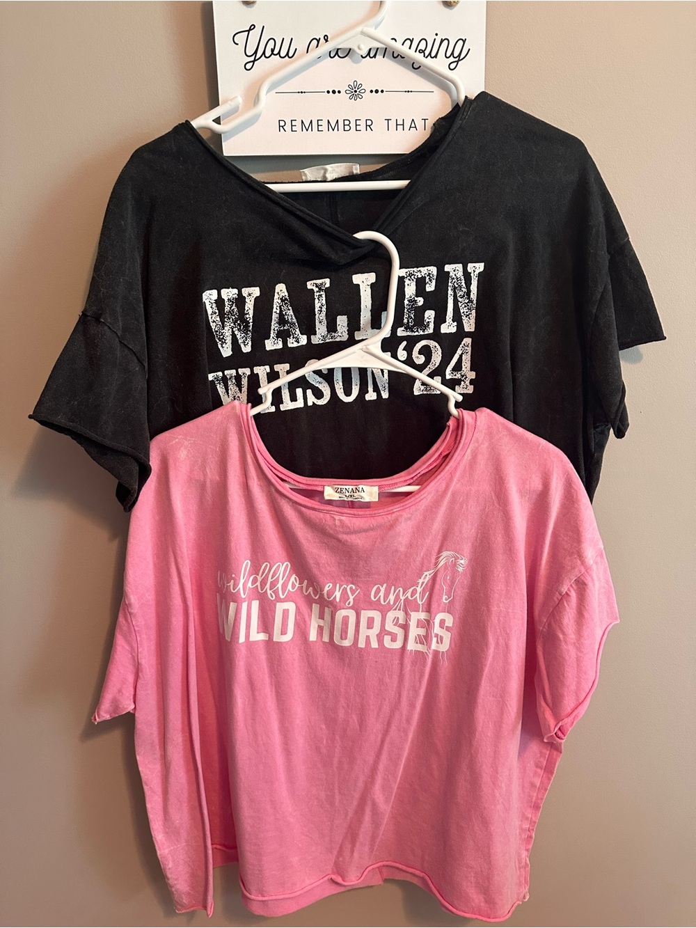 Zenana Outfitters Wallen/Wilson t-shirts